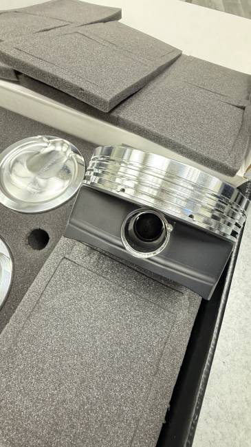Custom 991 Porsche 3.8L,  4.0945 Bore, includes keller dish and skirt coating, Job# 325067
