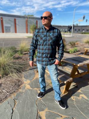 DIXXON - DIXXON CP-CARRILLO Flannel Button Up - Image 4